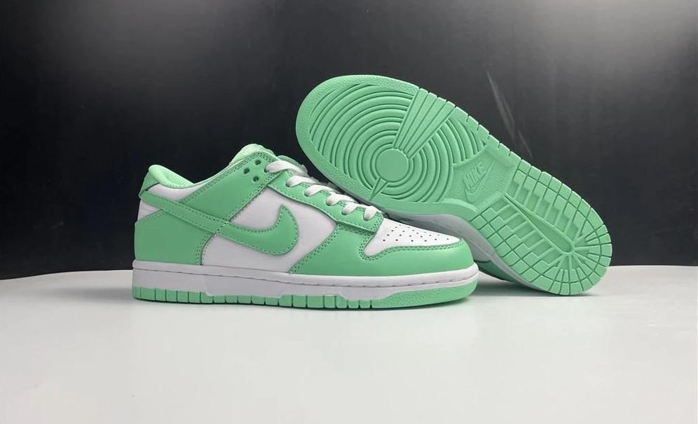 How To Style Nike Dunk Green Glow?