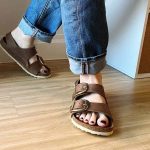 3 Types of Sandals Perfect for Daily Office Wear