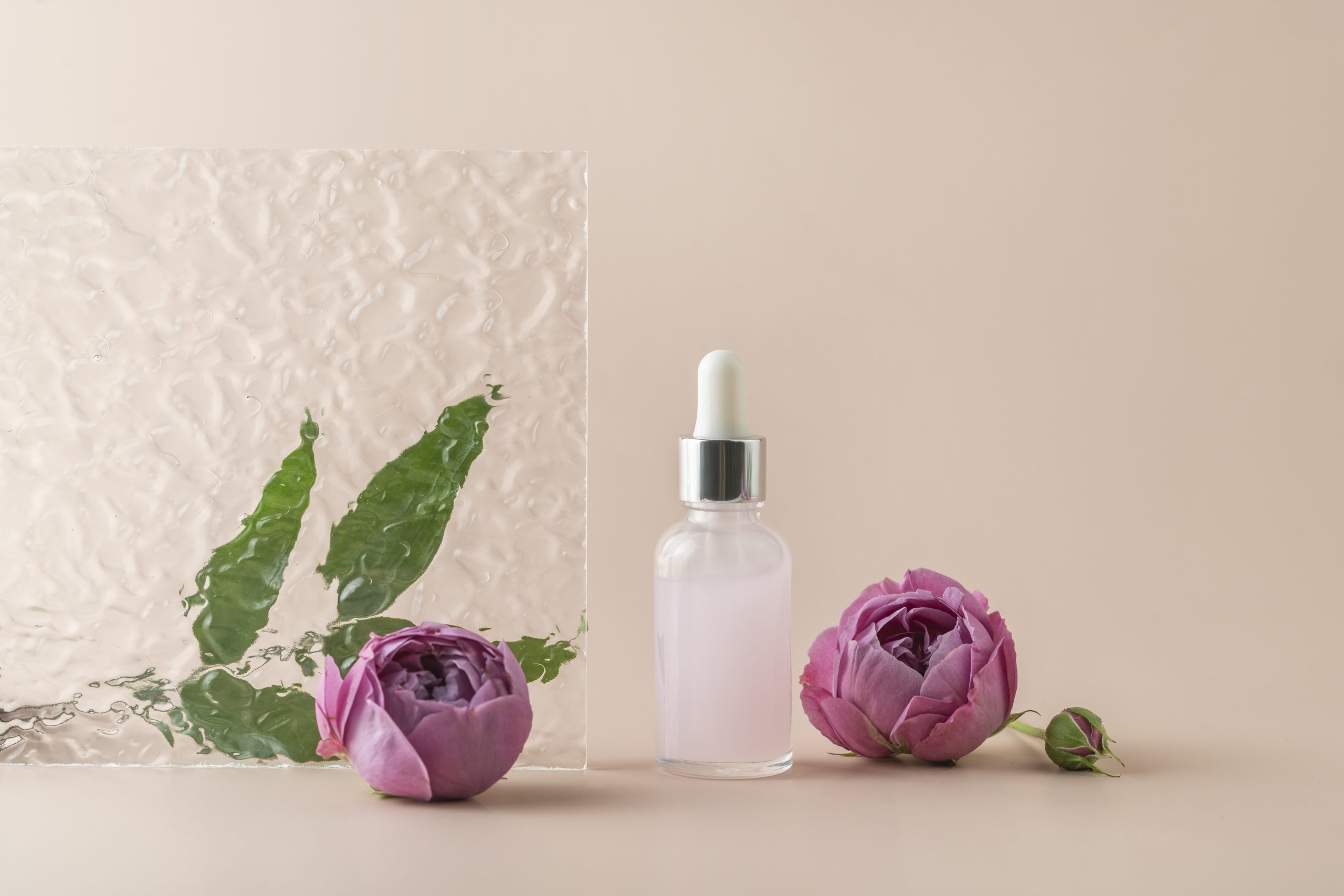 Thiamidol Serum vs Vitamin C: Which Works Better for Pigmentation?
